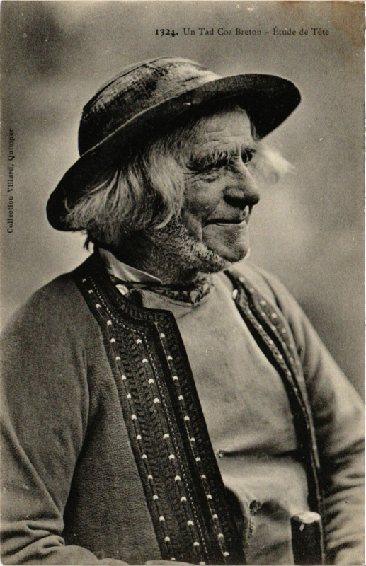 Carte postale ancienne Un Tad Coz Breton Etude de Tete France Folklore