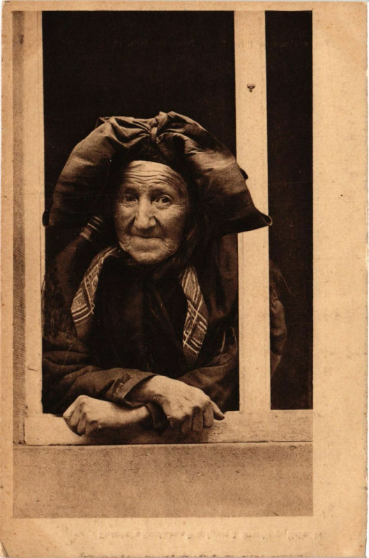 Carte postale ancienne Types et Costumes France Folklore