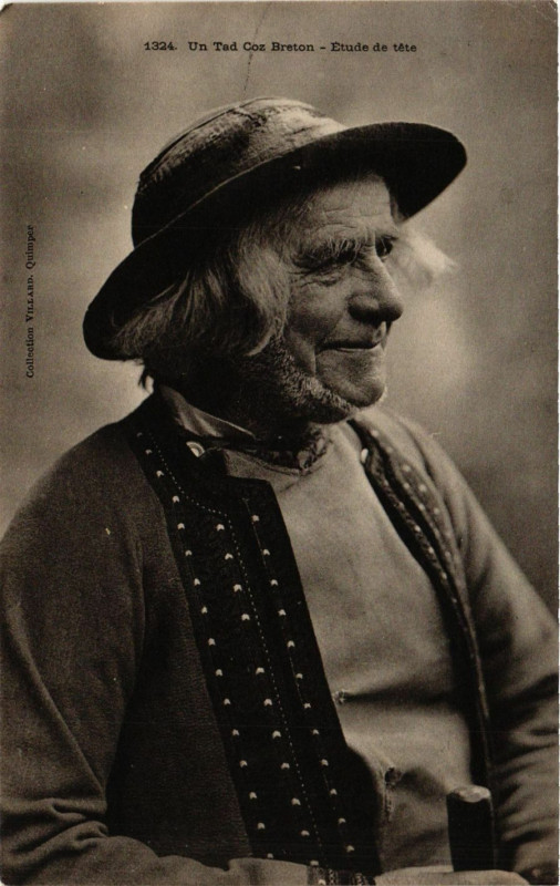 Carte postale ancienne Un Ted Coz Breton Etude de tete France Folklore