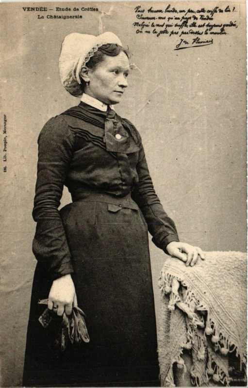 Carte postale ancienne Vendée - Etude de Coiffes - La Chataigneraie - Folklore - Types