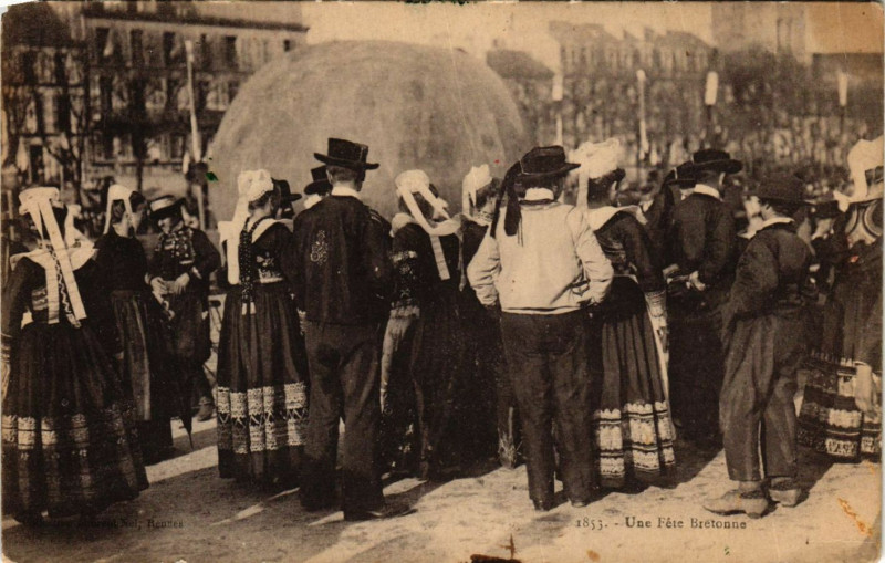 Carte postale ancienne Une Fete Bretonne - Folklore - Types