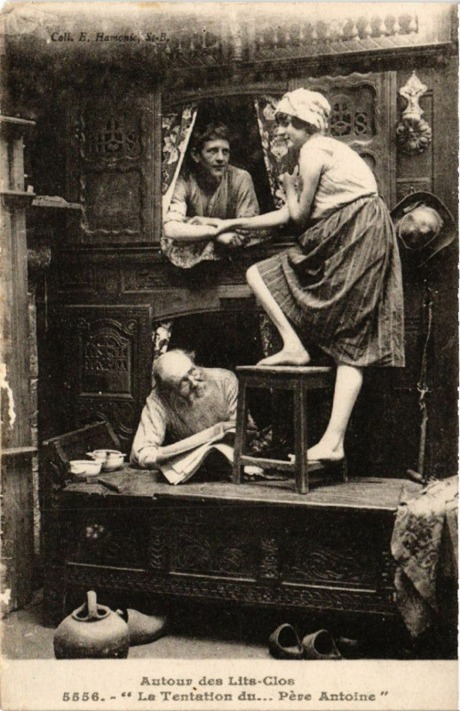 Carte postale ancienne Autour des Lits-Clos - La tentation du...Pere Antoine - Folklore