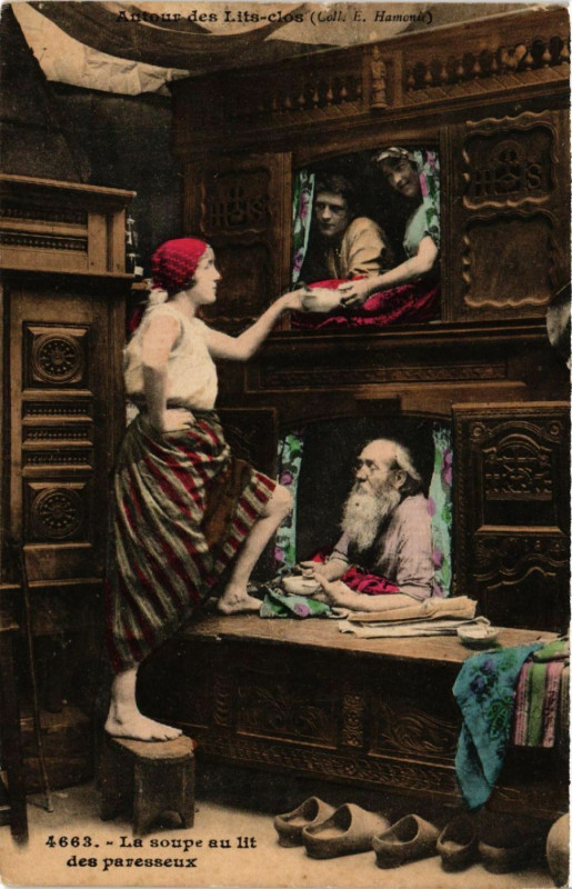 Carte postale ancienne Autour des Lits-clos - La soupe au lit des paresseux - Folklore