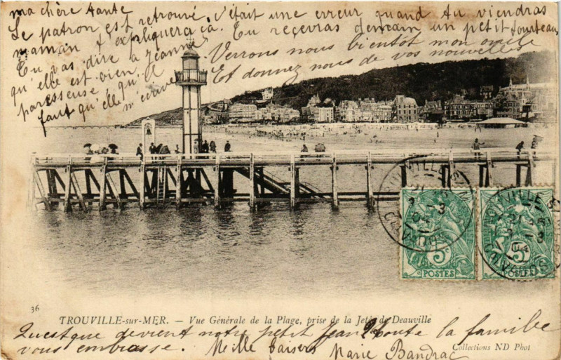 Carte postale ancienne Trouville sur Mer Vue generale Lighthouse Phare