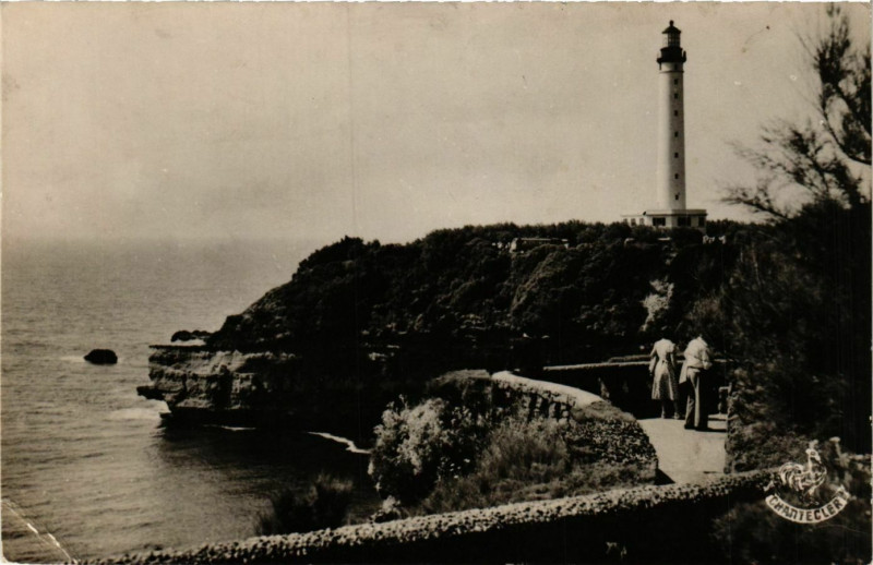 Carte postale ancienne Biarritz Le Phare Lighthouse Phare