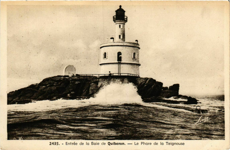Carte postale ancienne Baie de Quiberon Le Phare de la Teignouse Lighthouse Phare