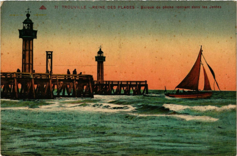 Carte postale ancienne Trouville Reine des plages Lighthouse Phare