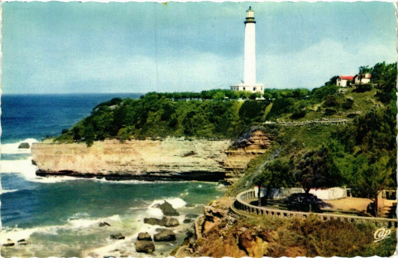 Carte postale ancienne Biarritz Le Phare Lighthouse Phare