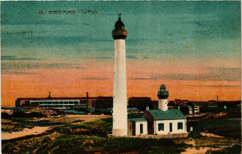 Carte postale ancienne Berck-Plage Le Phare Lighthouse Phare