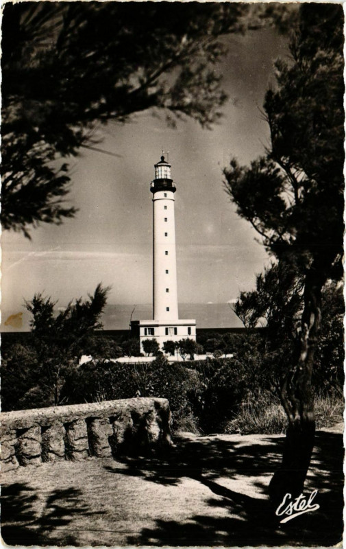 Carte postale ancienne Biarritz Le Phare Lighthouse Phare