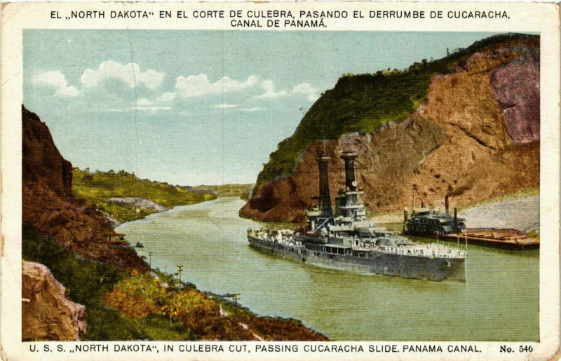 Carte postale ancienne U.S.S. North Dakota - Panama Canal - Ships