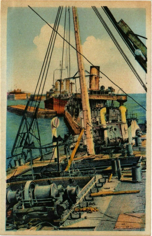 Carte postale ancienne Arromanches-les-Bains - Port - Ships