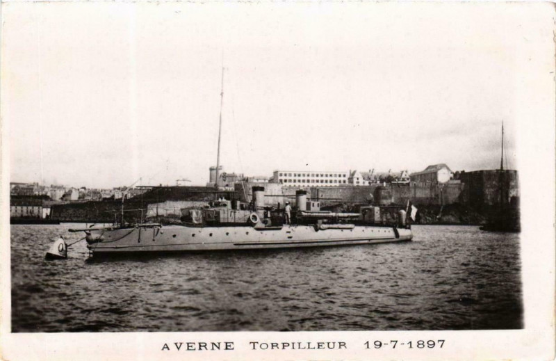 Carte postale ancienne Averne Torpilleur 19-7-1897 Ships