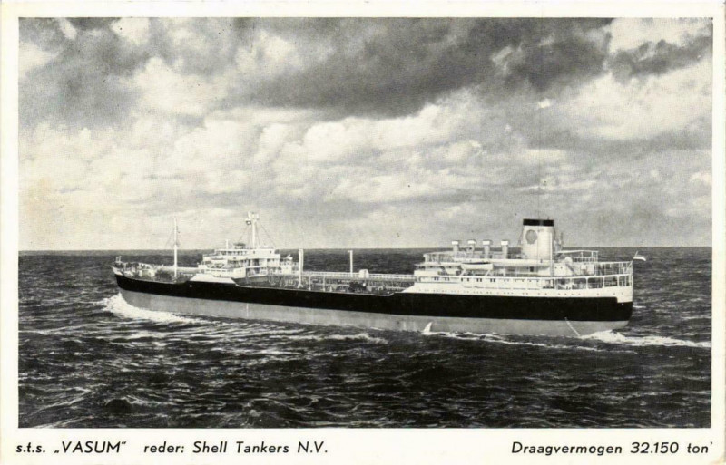 Carte postale ancienne Vasum Shel Tankers N.V. Ships