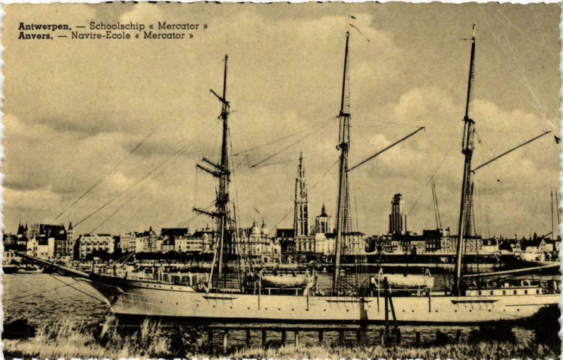 Carte postale ancienne Anvers Navire Ecole Mercator Ships