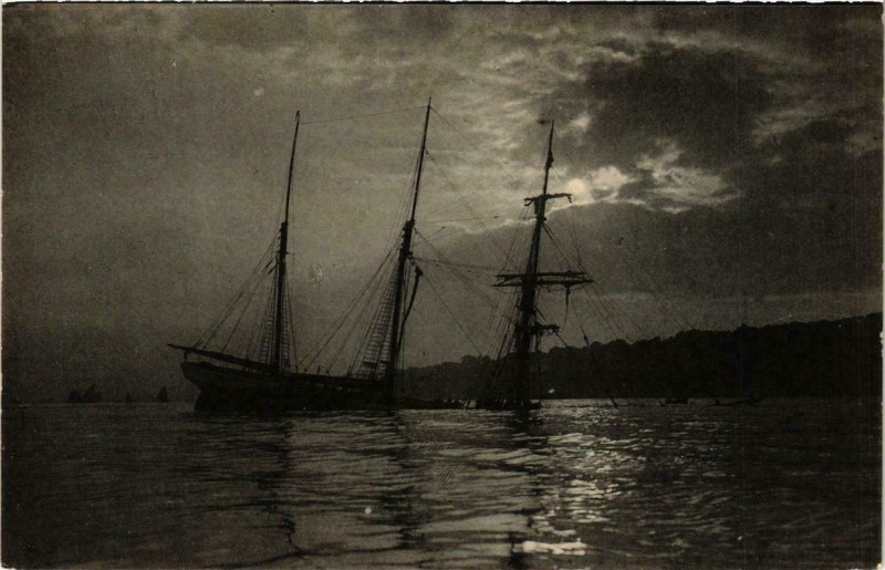 Carte postale ancienne Black White photo Ships