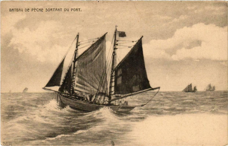 Carte postale ancienne Bateau de Peche Sortant du Port Ships