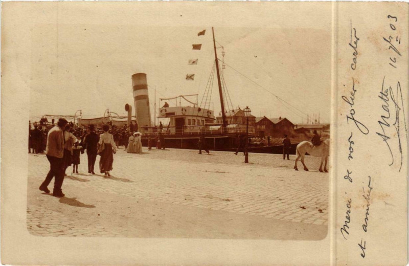 Carte postale ancienne Unidentified Ship carte photo real photo Pc Ships