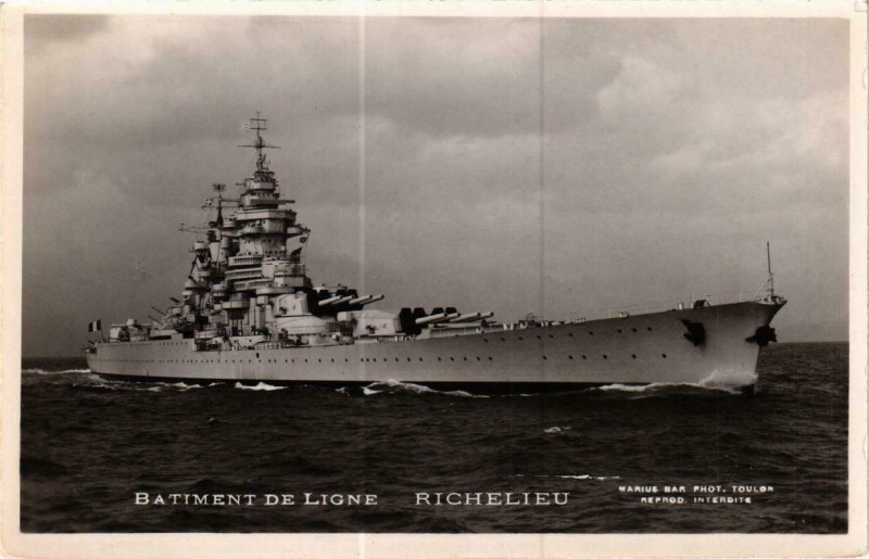 Carte postale ancienne Batiment de Ligne Richelieu Ships
