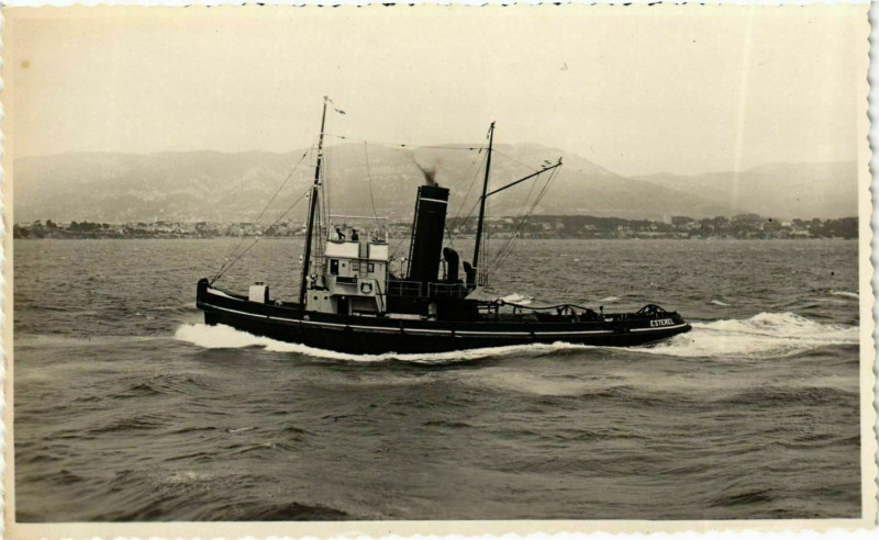 Carte postale ancienne Tugboat Esterel Ships