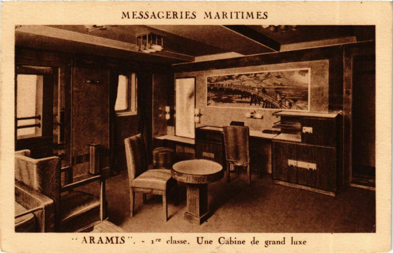 Carte postale ancienne Aramis - Une Cabine de Grand Luxe - Messageries Maritimes Ships