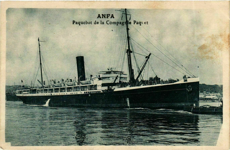 Carte postale ancienne Anfa - Paquebot de la Compagnie Paquet Ships