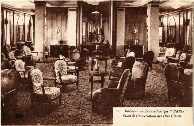 Carte postale ancienne Transatlantique Paris - Interieur - Salon de Conversation Ships