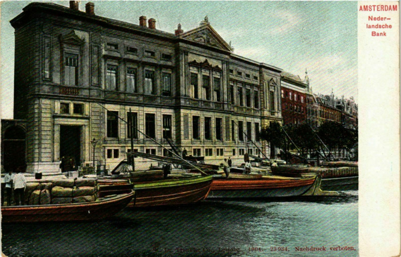 Carte postale ancienne Amsterdam - Cargo Boats Ships