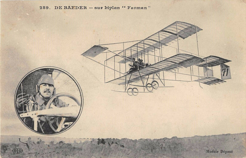 Carte postale ancienne Aviation De Baeder Sur Biplan Farman