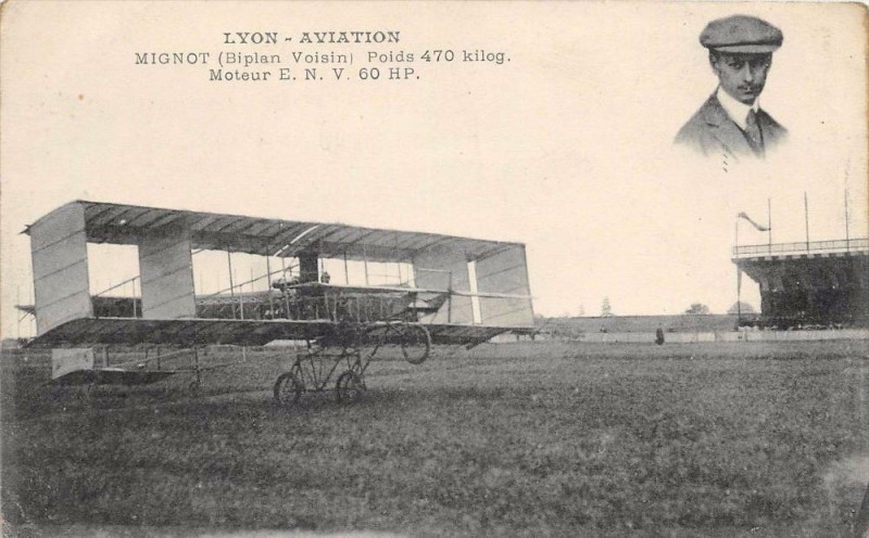 Carte postale ancienne Lyon Aviation Mignot Biplan Voisin