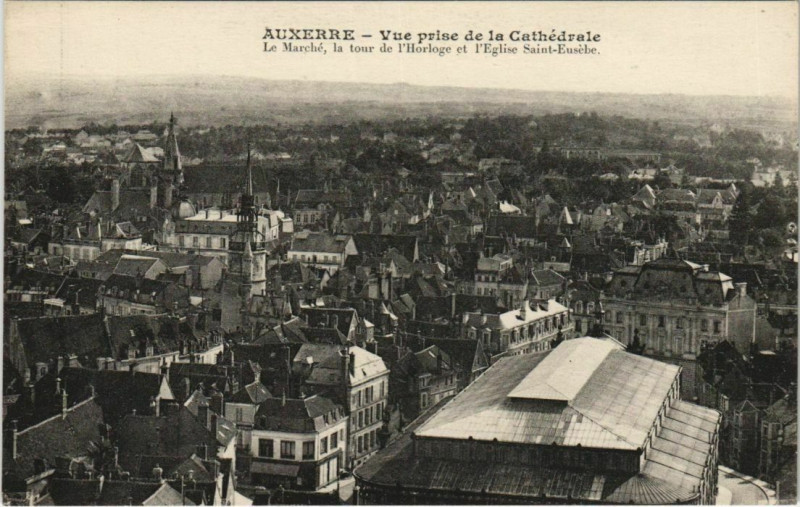 Carte postale ancienne Auxerre Vue prise de la Cathedrale France à Auxerre