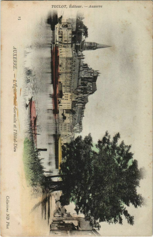 Carte postale ancienne Auxerre L'Eglise Saint-Germain France à Auxerre