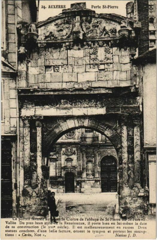 Carte postale ancienne Auxerre Porte St.Pierre France à Auxerre