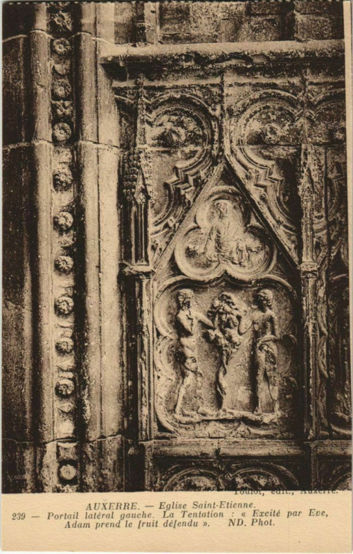 Carte postale ancienne Auxerre Eglise Saint-Etienne Portail lateral gauche France à Auxerre