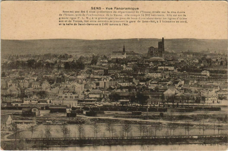 Carte postale ancienne Sens Vue panoramique France à Sens