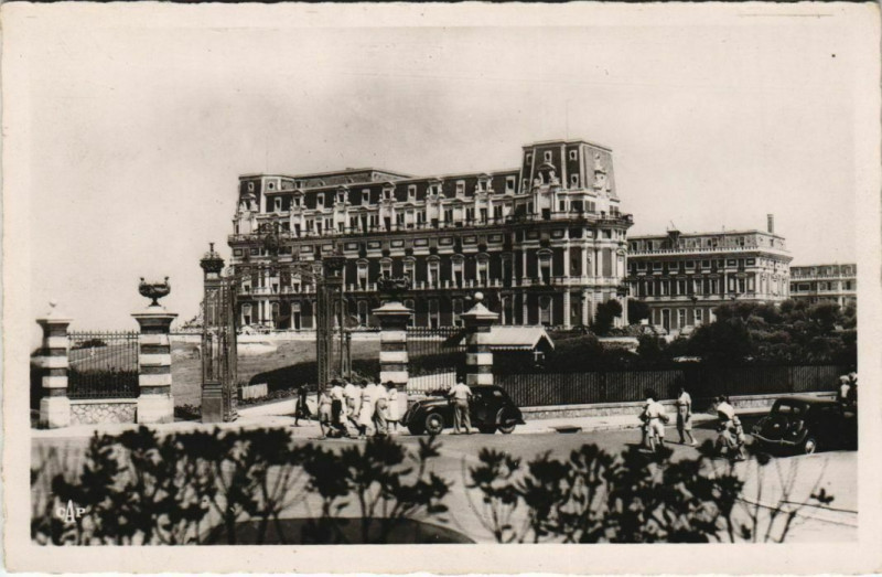 Carte postale ancienne Biarritz Hotel du Palais France à Biarritz