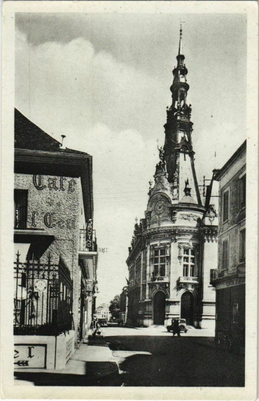 Carte postale ancienne Sens L'Hotel de Ville France à Sens
