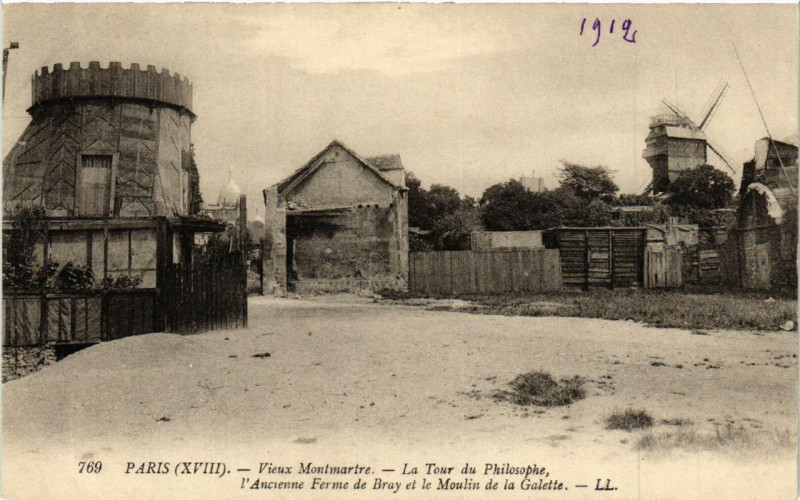 Carte postale ancienne Vieux Montmartre - La Tour du Philosophe, l'Ancienne Ferme de Bray et le Moulin de la Galette à Paris 18e