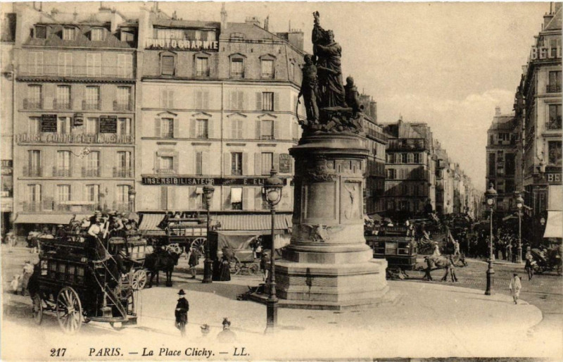 Carte postale ancienne La Place Clichy à Paris 17e