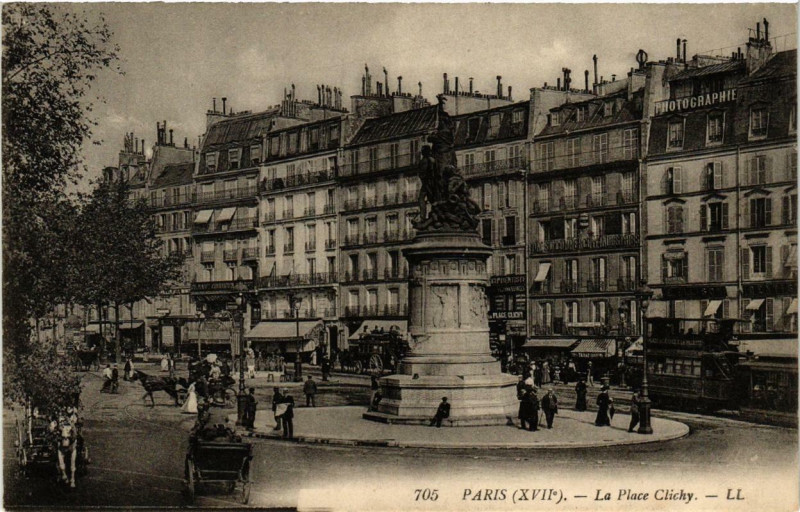 Carte postale ancienne La Place Clichy à Paris 17e