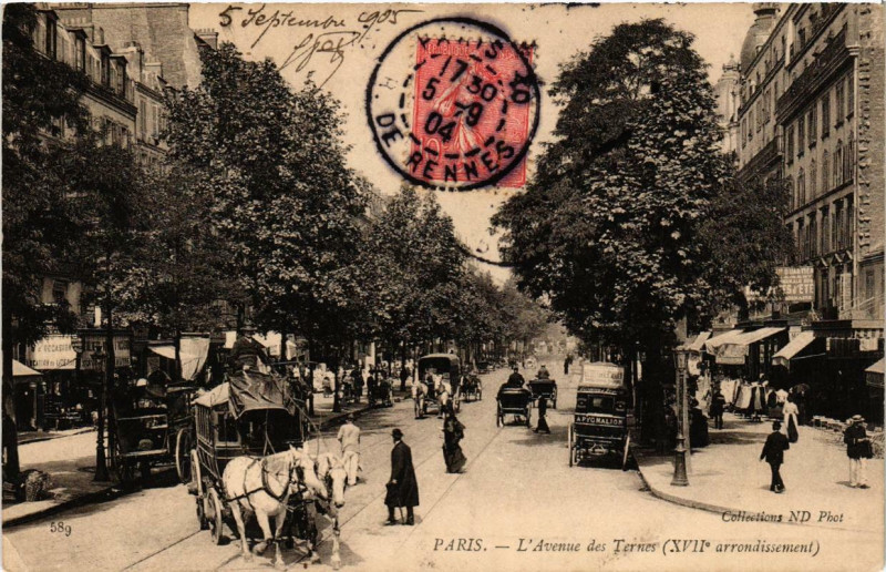 Carte postale ancienne L'Avenue des Ternes à Paris 17e
