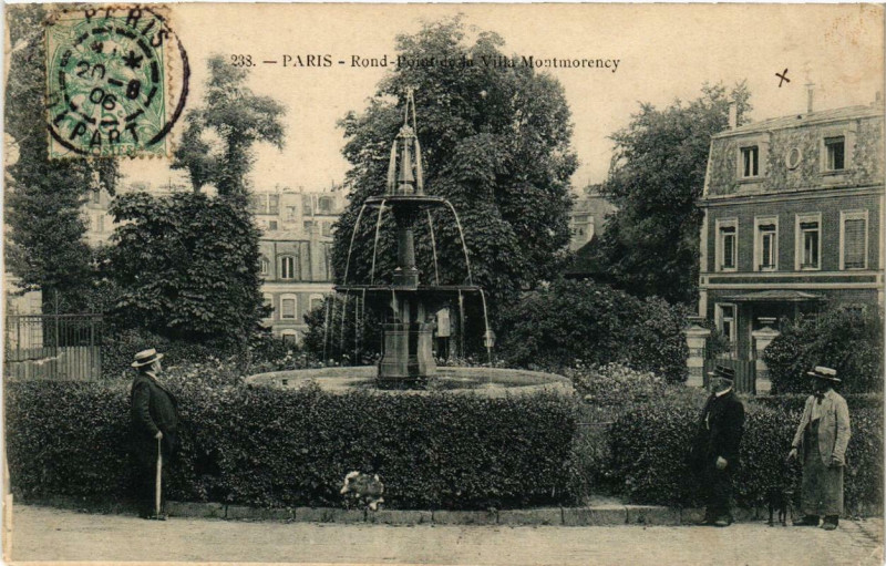Carte postale ancienne Auteuil - Villa Montmorency - Le Rond-Point à Paris 16e