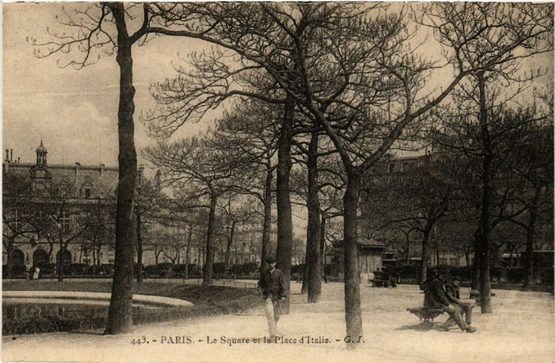 Carte postale ancienne Paris 13e Le Square et la Place d'Italie à Paris 13e