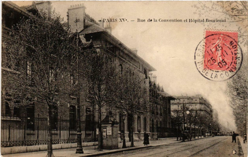 Carte postale ancienne Rue de la Convention et Hôpital Boucicaut à Paris 15e