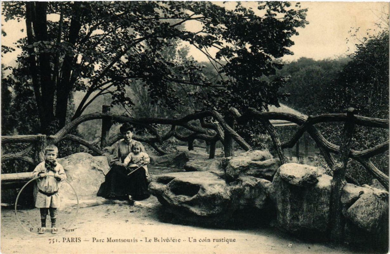 Carte postale ancienne Parc Montsouris - Le Belvédère - Un coin rustique à Paris 14e
