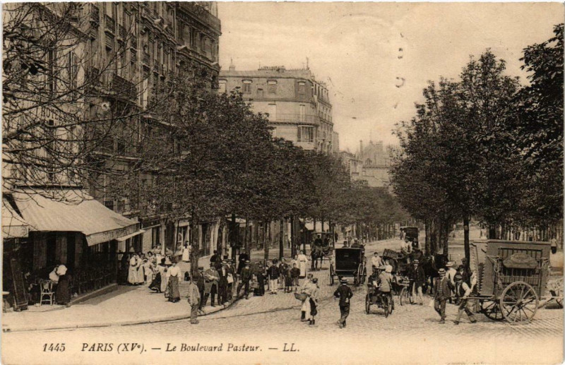 Carte postale ancienne Le Boulevard Pasteur à Paris 15e