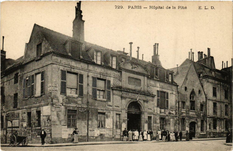 Carte postale ancienne Hôpital de la Pitié à Paris 5e