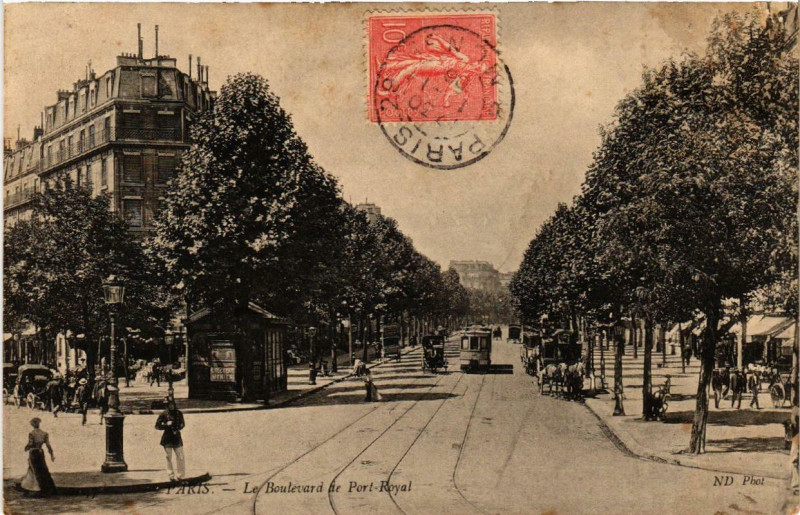 Carte postale ancienne Le Boulevard de Port-Royal à Paris 13e