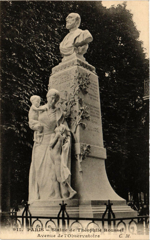 Carte postale ancienne Statue de Théophile Roussel - Avenue de l'Observatoire à Paris 14e