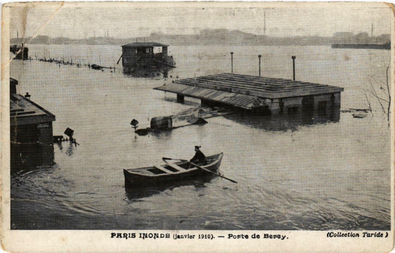 Carte postale ancienne Paris 12e Porte de Bercy à Paris 12e